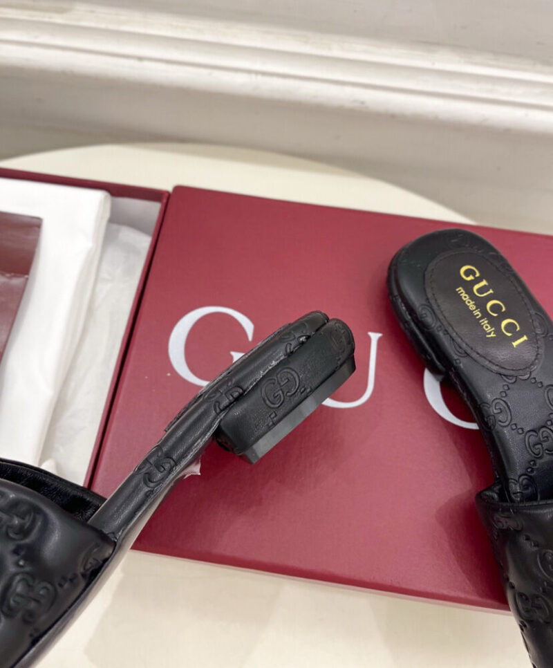 Gucci Women's Double G Sandals