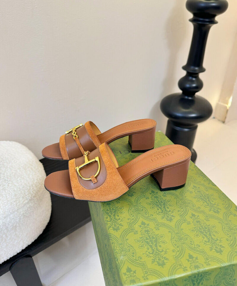 Gucci Women's Slide Sandal With Horsebit Coffee
