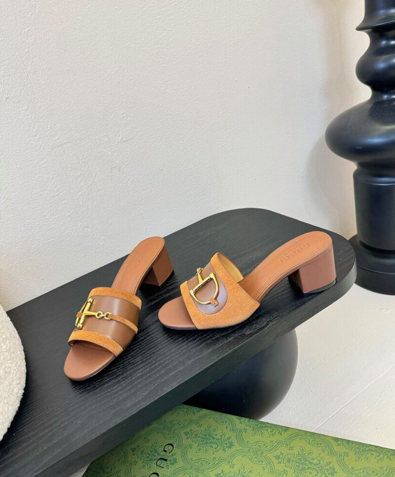 Gucci Women's Slide Sandal With Horsebit Coffee