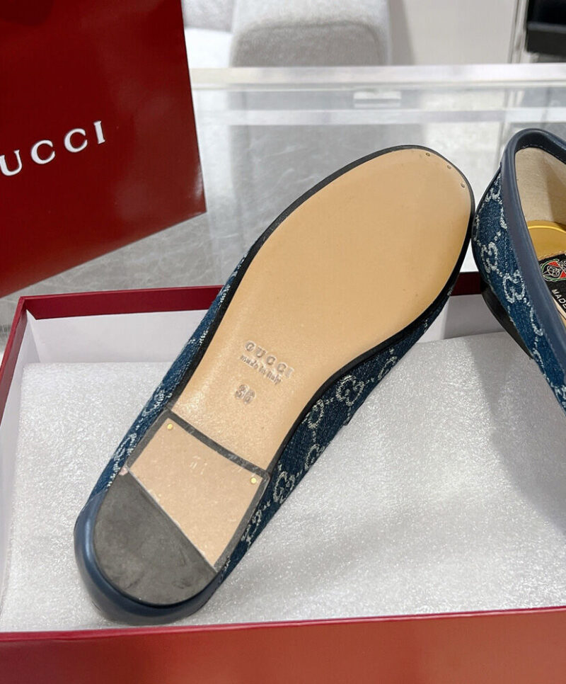 Gucci Women's Horsebit 1953 Loafer Blue