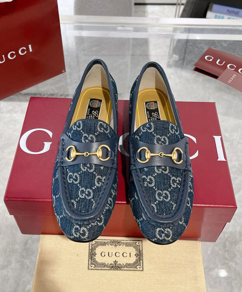Gucci Women's Horsebit 1953 Loafer Blue