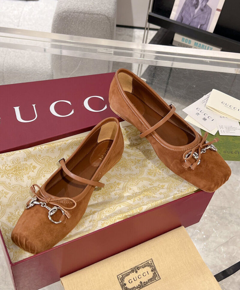 Gucci Women's Horsebit Ballet Flat 814414 Coffee