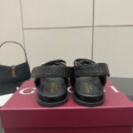 Gucci Women's Sandals With Double G