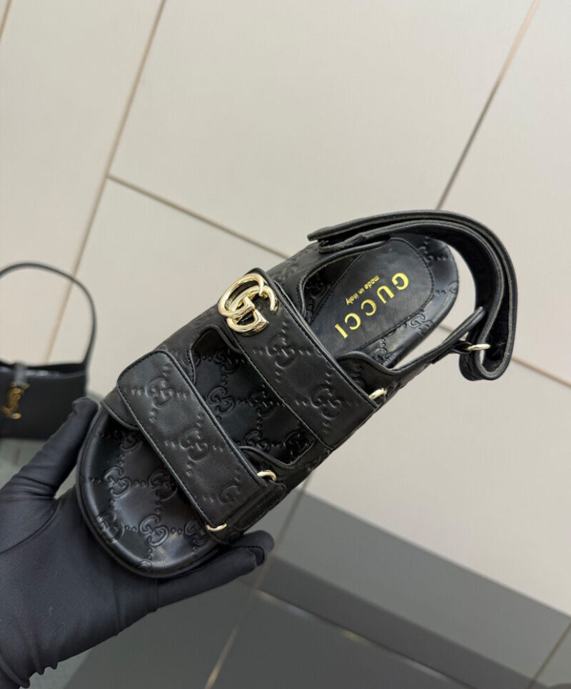 Gucci Women's Sandals With Double G