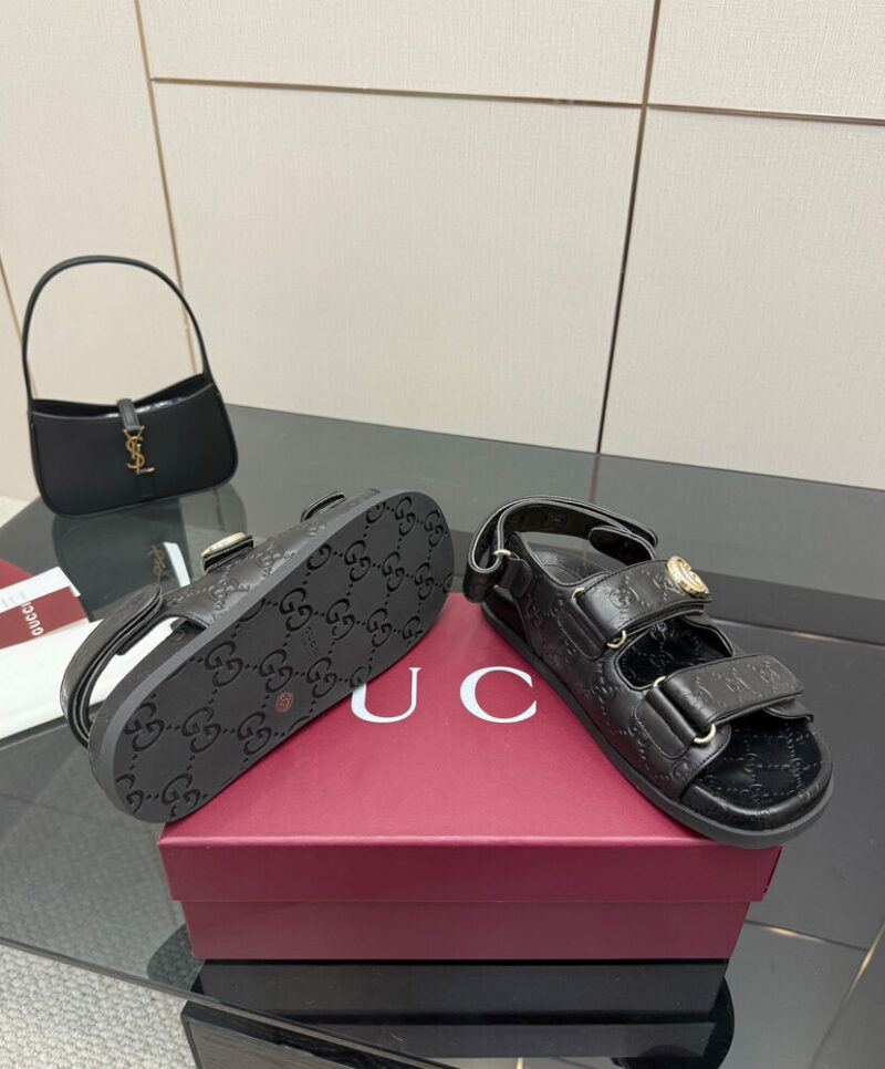 Gucci Women's Sandals With Double G