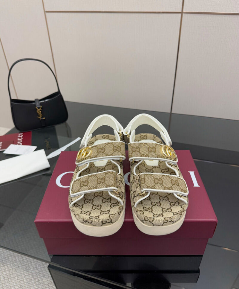 Gucci Women s Sandals With Double G Apricot