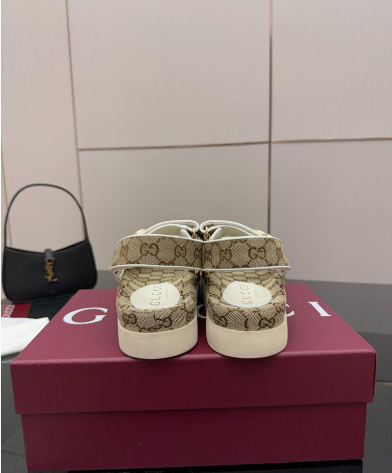 Gucci Women s Sandals With Double G Apricot