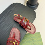 Gucci Women's Thong Sandals With Horsebit Red