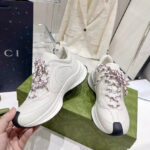 Gucci Unisex Run Sneaker 734904 Cream