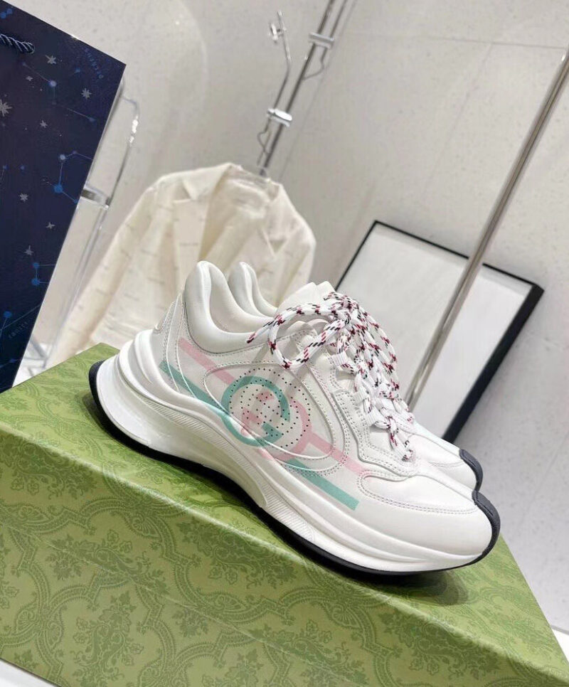Gucci Unisex Run Sneaker 734904 Cream