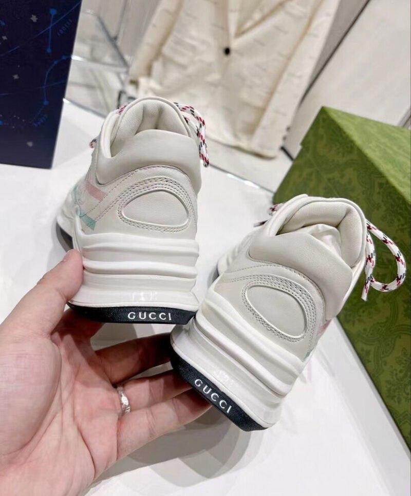 Gucci Unisex Run Sneaker 734904 Cream