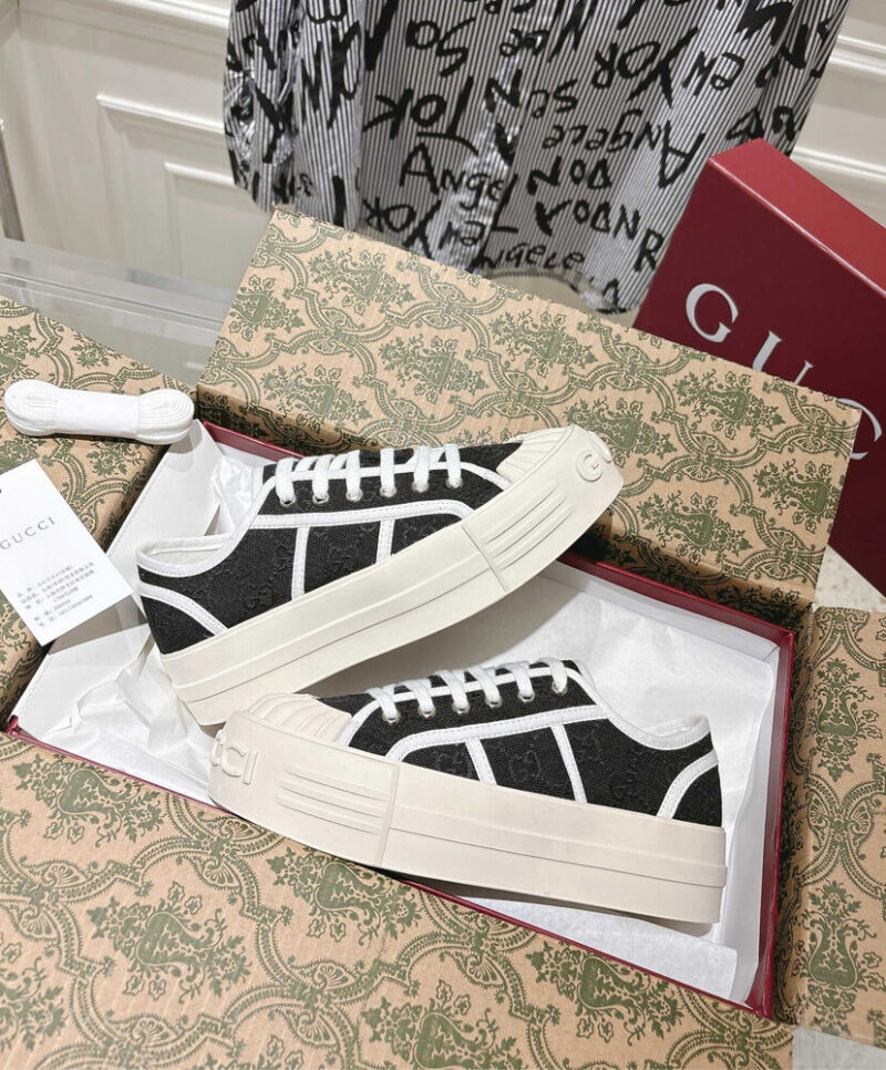 Gucci Women's Chunky Sneaker