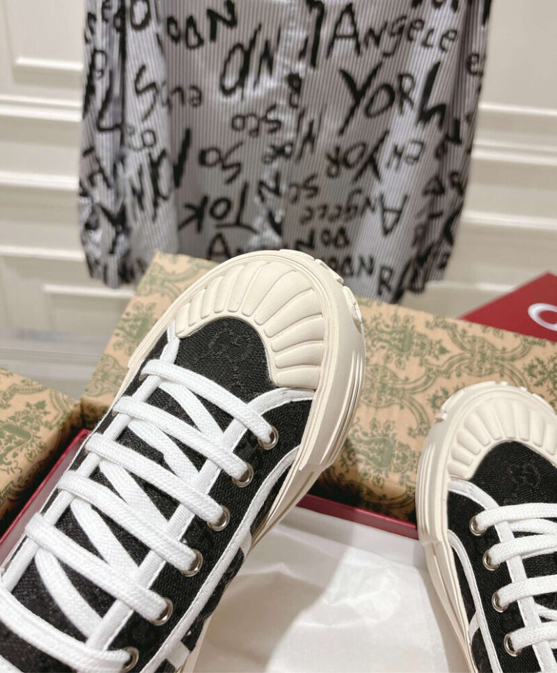 Gucci Women's Chunky Sneaker