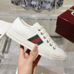 Gucci Unisex Sneaker With Web 786332