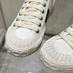 Gucci Unisex Sneaker With Web 786332