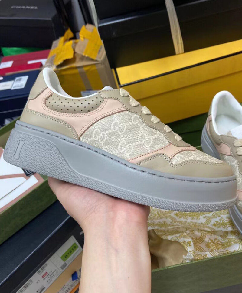 Gucci Unisex GG Sneaker Cream