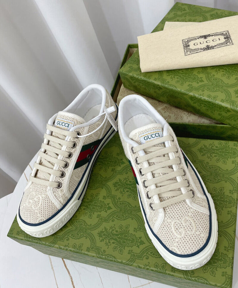 Gucci Unisex Tennis 1977 Sneaker 742022 Cream
