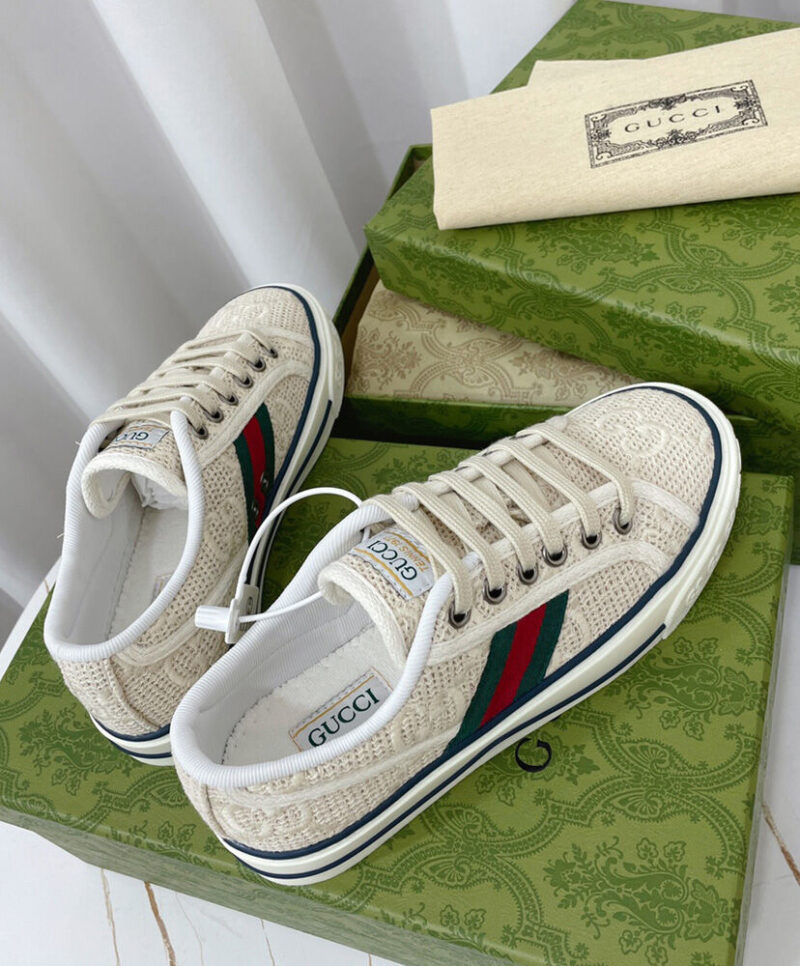 Gucci Unisex Tennis 1977 Sneaker 742022 Cream