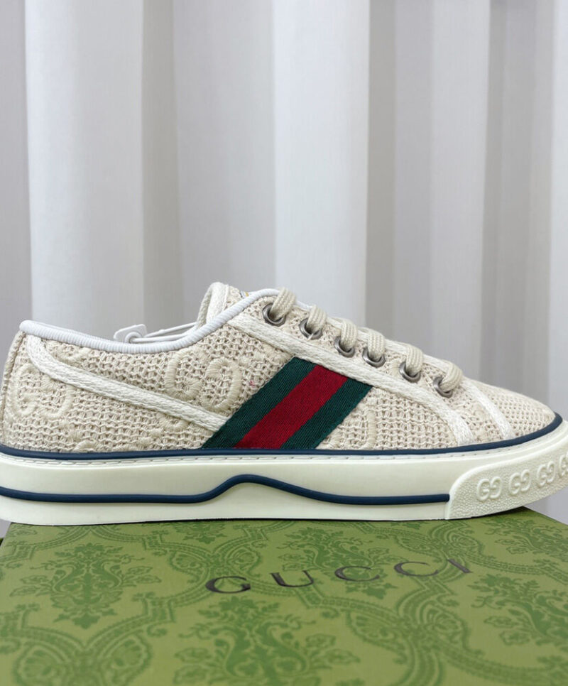 Gucci Unisex Tennis 1977 Sneaker 742022 Cream