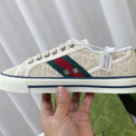 Gucci Unisex Tennis 1977 Sneaker 742022 Cream