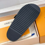 Louis Vuitton Unisex LV Easy Mule 1A8WIS Black