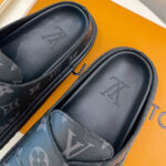 Louis Vuitton Unisex LV Easy Mule 1A8WIS Black