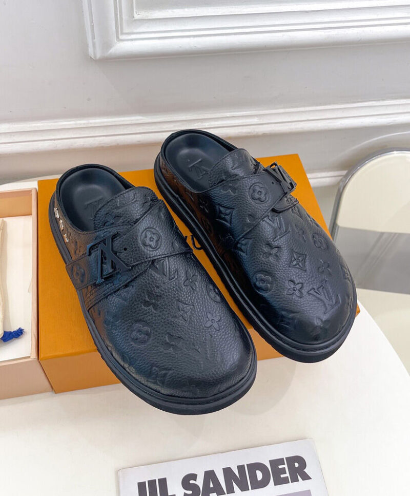Louis Vuitton Unisex Mule LV EASY 1AA0CA Black