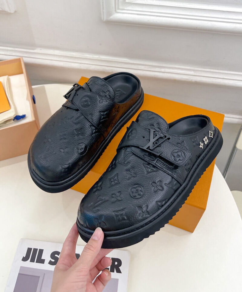 Louis Vuitton Unisex Mule LV EASY 1AA0CA Black