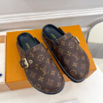 Louis Vuitton Unisex LV Cosy Flat Comfort Clogs 1AAW6S Brown