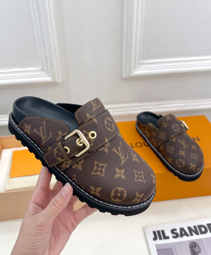 Louis Vuitton Unisex LV Cosy Flat Comfort Clogs 1AAW6S Brown