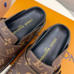 Louis Vuitton Unisex LV Cosy Flat Comfort Clogs 1AAW6S Brown