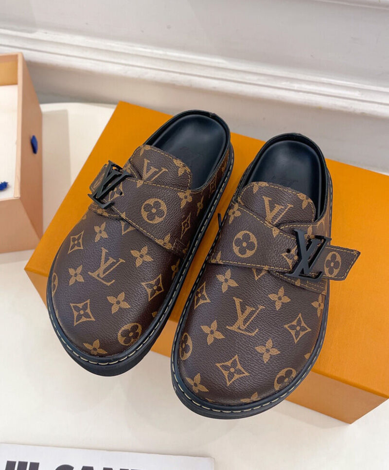 Louis Vuitton Unisex LV Easy Mule 1ABFDF Brown