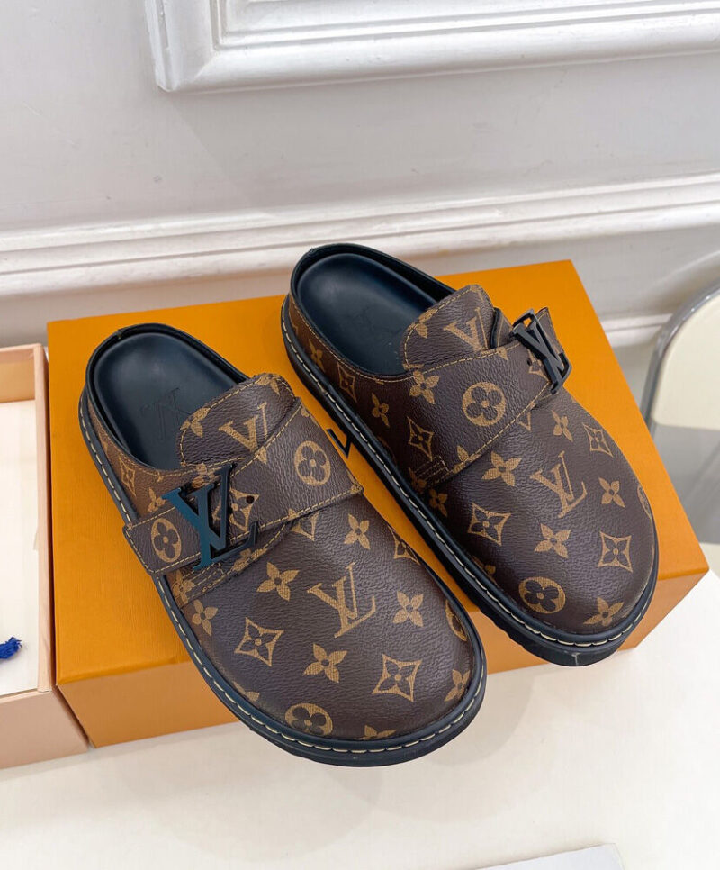 Louis Vuitton Unisex LV Easy Mule 1ABFDF Brown