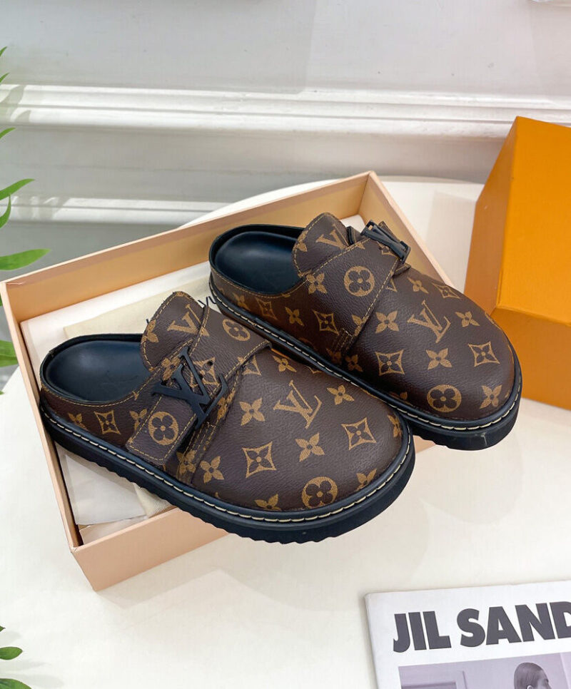 Louis Vuitton Unisex LV Easy Mule 1ABFDF Brown