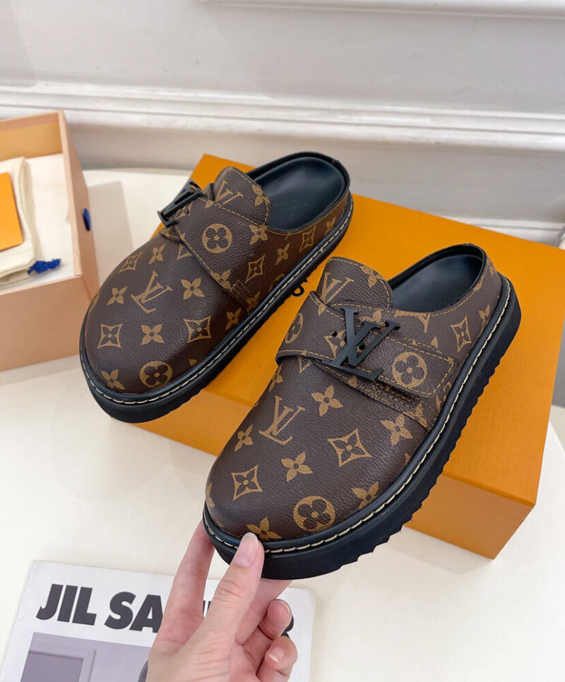 Louis Vuitton Unisex LV Easy Mule 1ABFDF Brown
