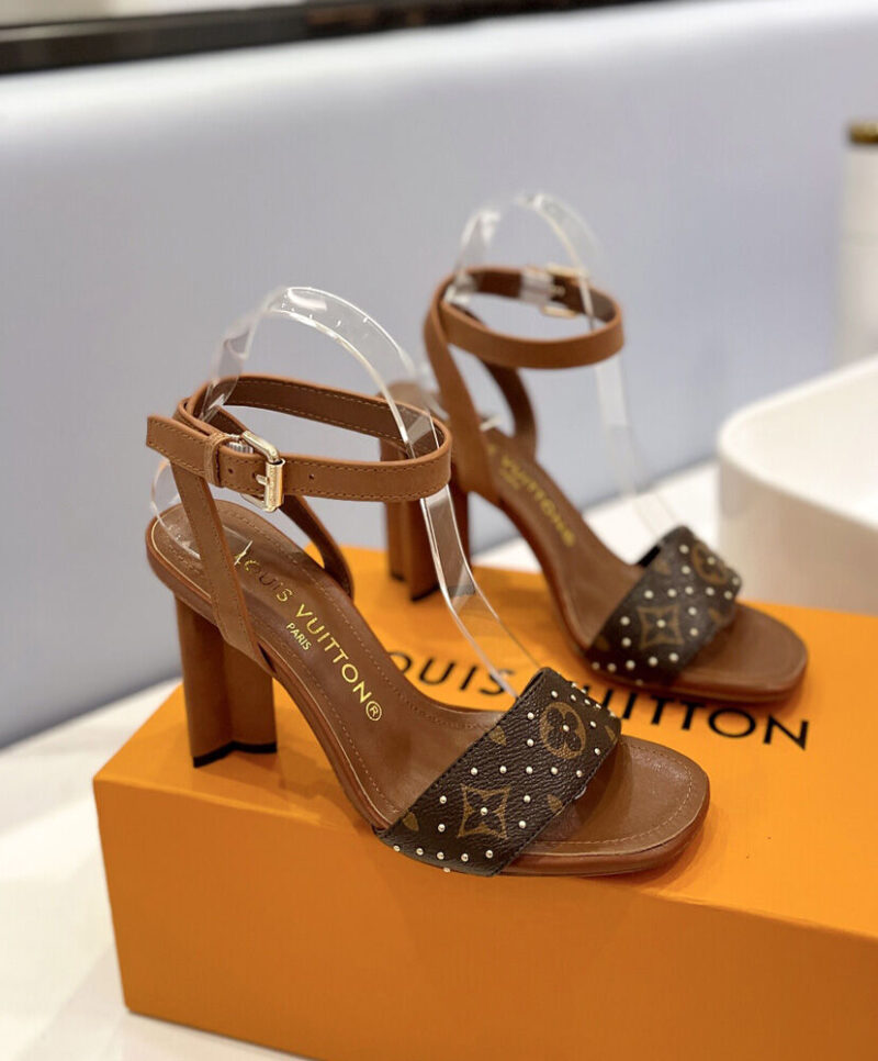 Louis Vuitton Women's Silhouette Sandals 1AAZVM Brown