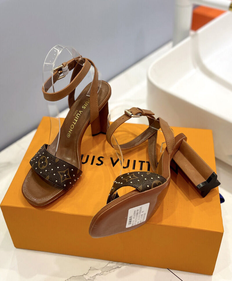 Louis Vuitton Women's Silhouette Sandals 1AAZVM Brown