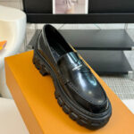 Louis Vuitton Women's LV Record Loafer 1AC9ID Black
