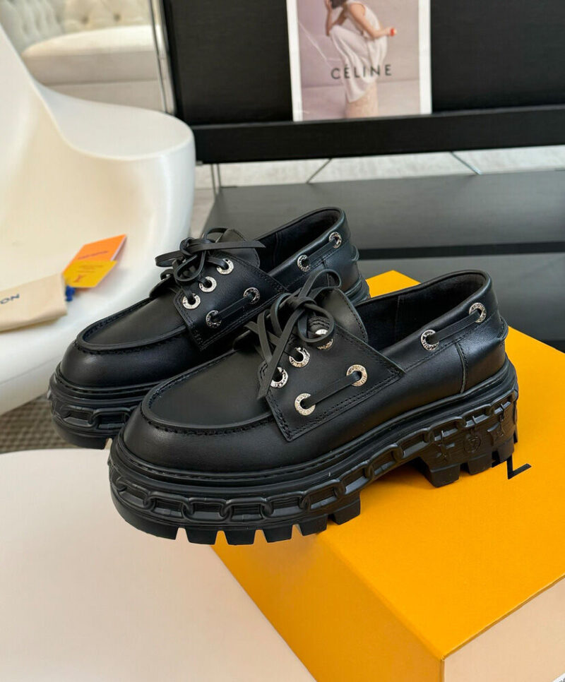 Louis Vuitton Women's LV Record Boat Shoe 1ADAJI Black
