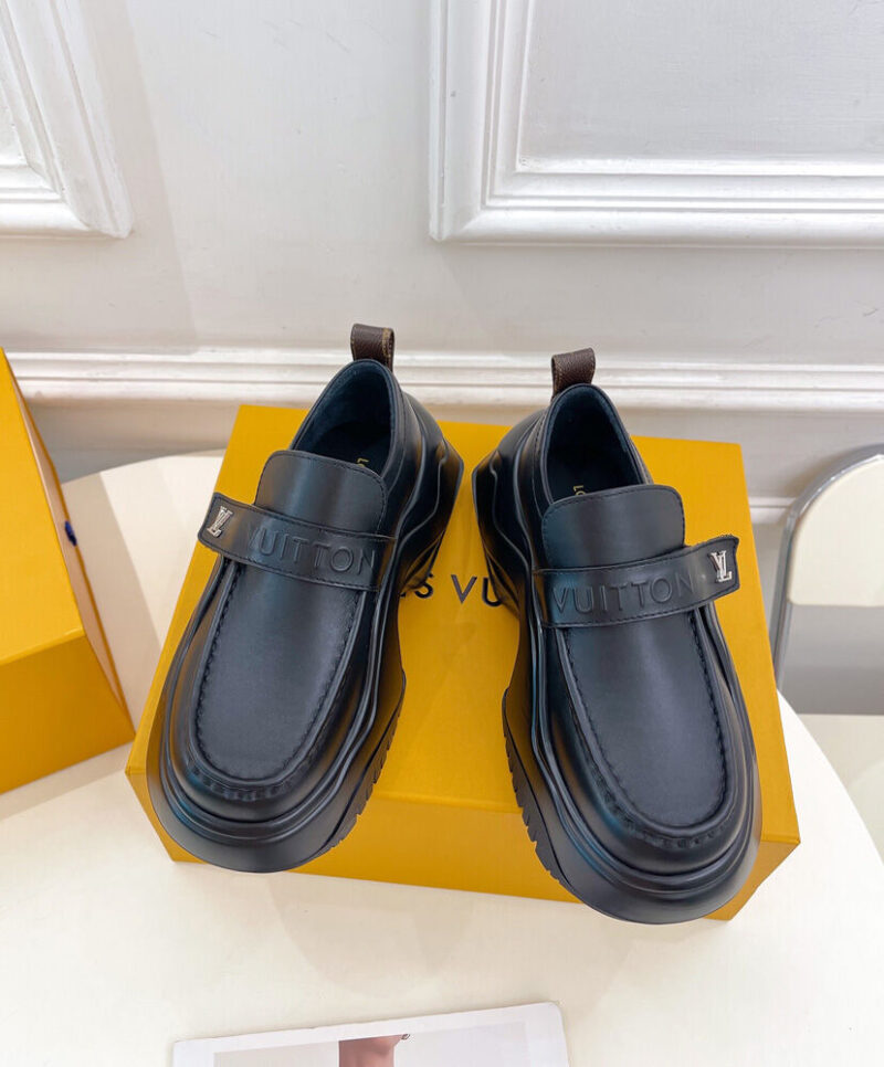 Louis Vuitton Women's LV Archlight 2.0 Platform Loafer 1ABIJS Black
