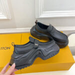 Louis Vuitton Women's LV Archlight 2.0 Platform Loafer 1ABIJS Black