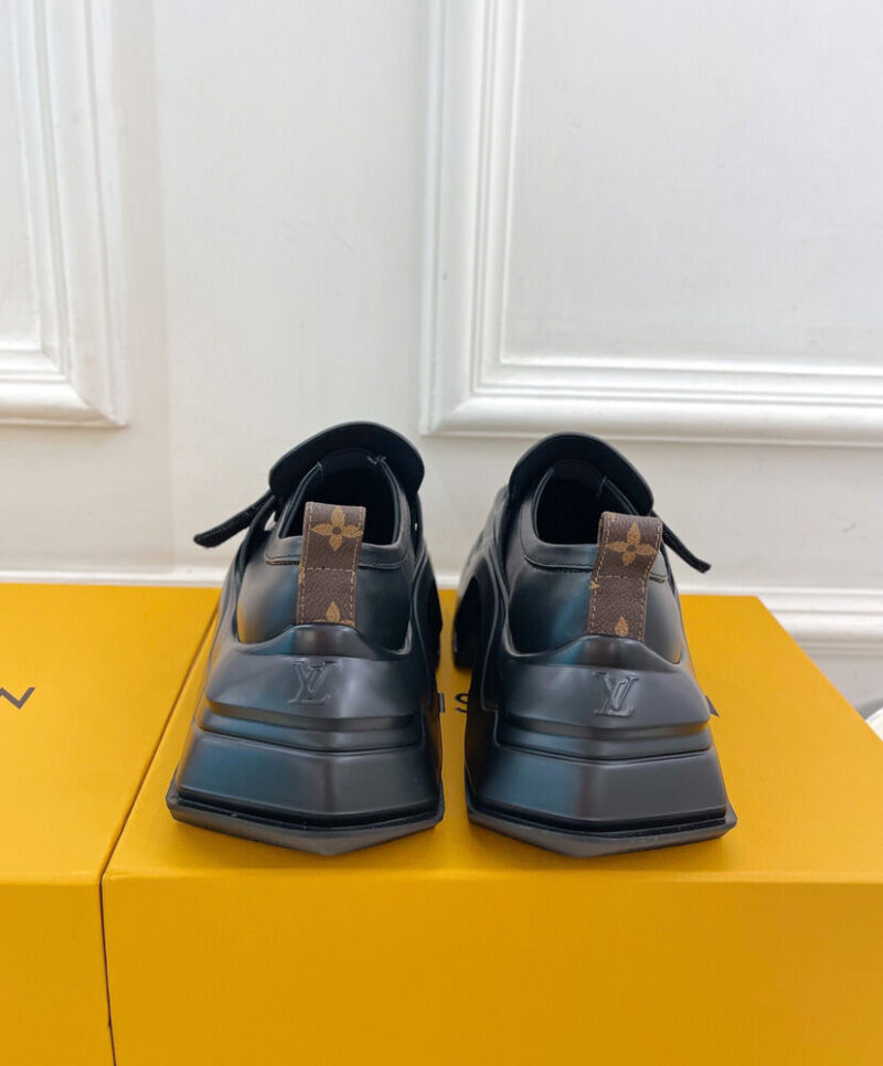 Louis Vuitton Women's LV Archlight 2.0 Platform Loafer 1ABIJS Black