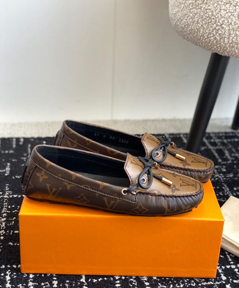 Louis Vuitton Women's Gloria Flat Loafer 1ABV2R Brown