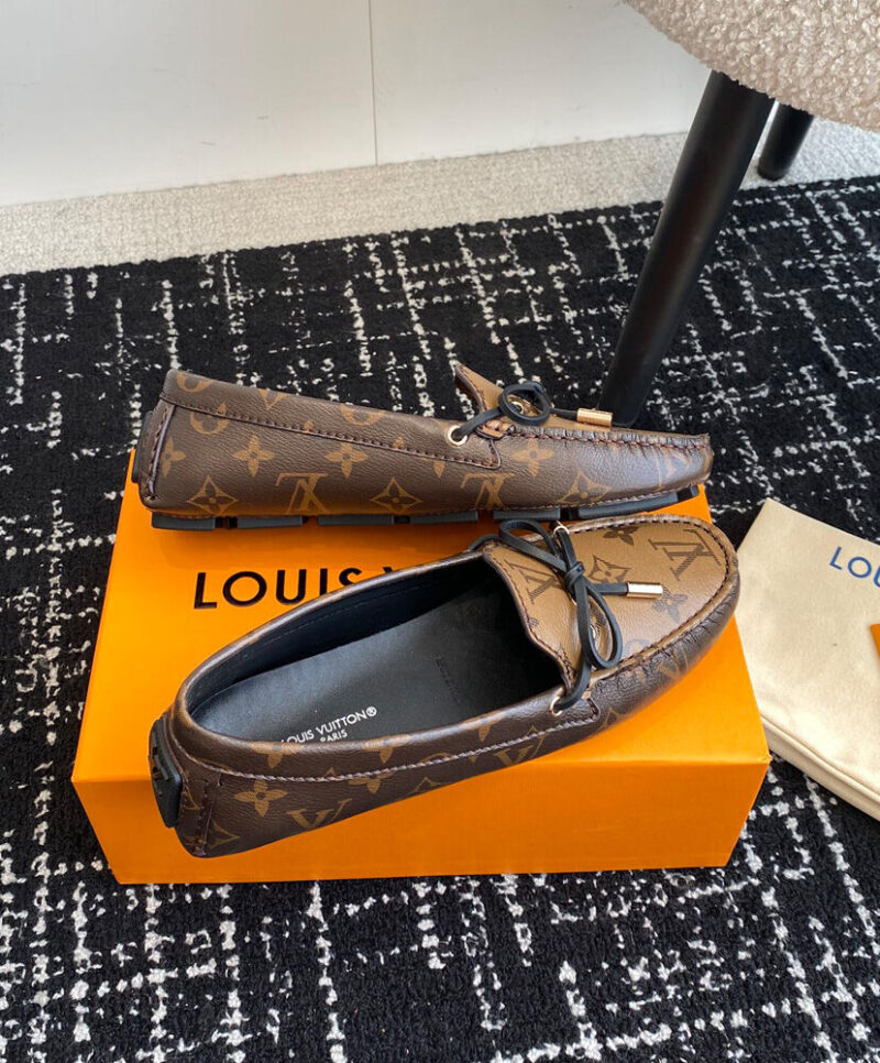 Louis Vuitton Women's Gloria Flat Loafer 1ABV2R Brown