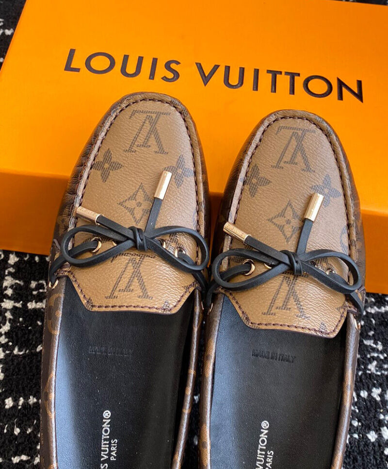 Louis Vuitton Women's Gloria Flat Loafer 1ABV2R Brown