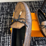 Louis Vuitton Women's Gloria Flat Loafer 1ABV2R Brown