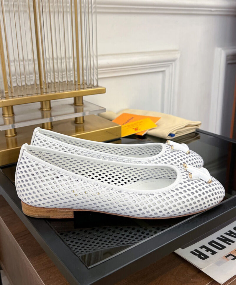 Louis Vuitton Women's Shake Flat Ballerina