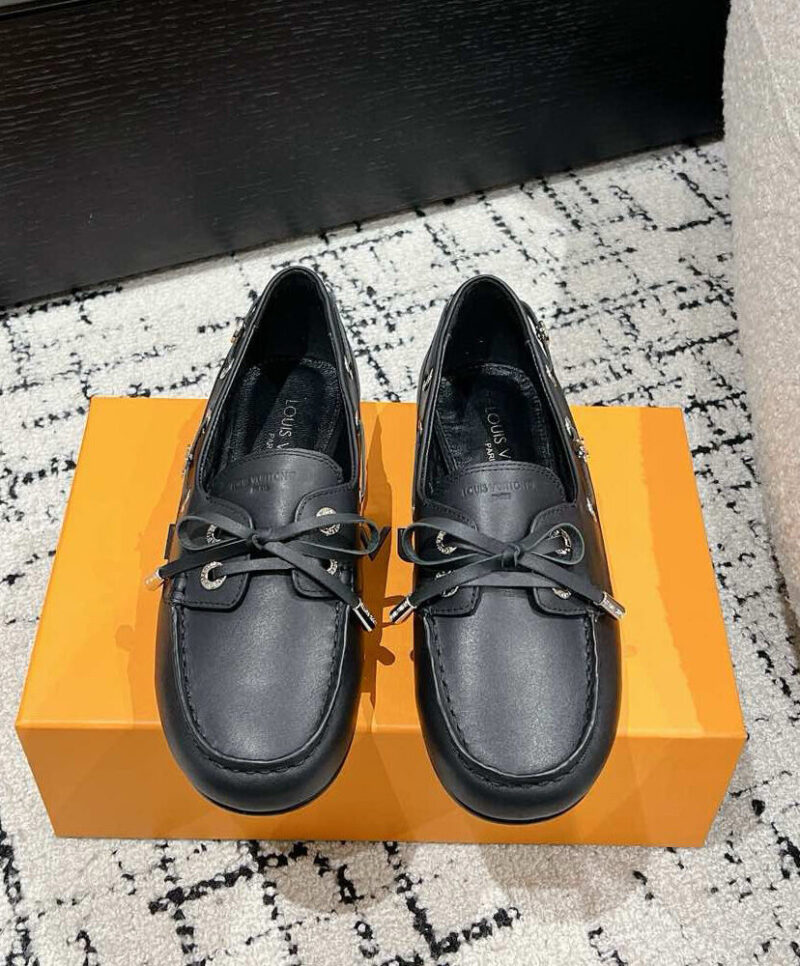 Louis Vuitton Women's Soho Flat Boat Shoe 1AGWBC 1AGWCE