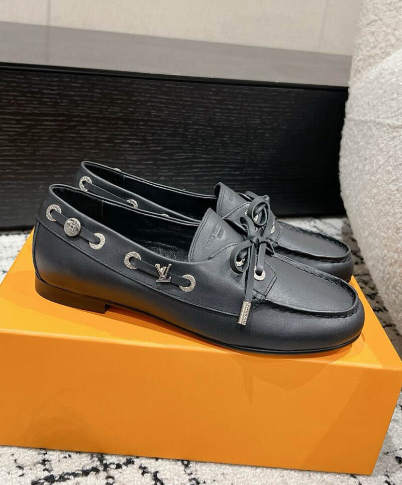 Louis Vuitton Women's Soho Flat Boat Shoe 1AGWBC 1AGWCE
