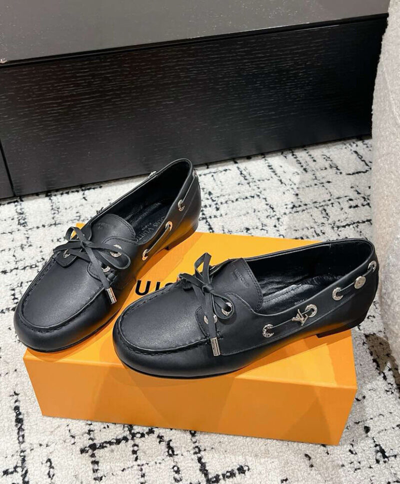 Louis Vuitton Women's Soho Flat Boat Shoe 1AGWBC 1AGWCE